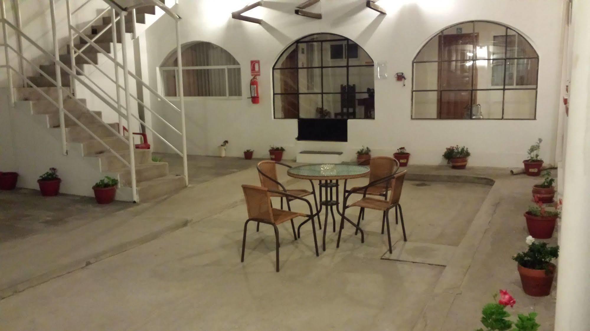 Heritage Inn Quito Exterior foto